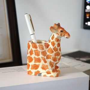 Practical Gift Ornament Pen Holder Desk Linden Wood Carving Decoration
