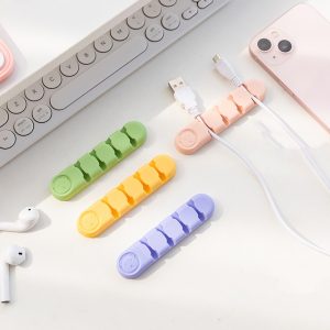 No Hole Punching Bear Pattern Silicone Data Cable Organizer